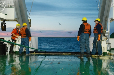 Formación profesional de asistentes de investigación pesquera