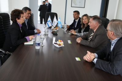 La Embajadora de Israel en Argentina visitó el INIDEP